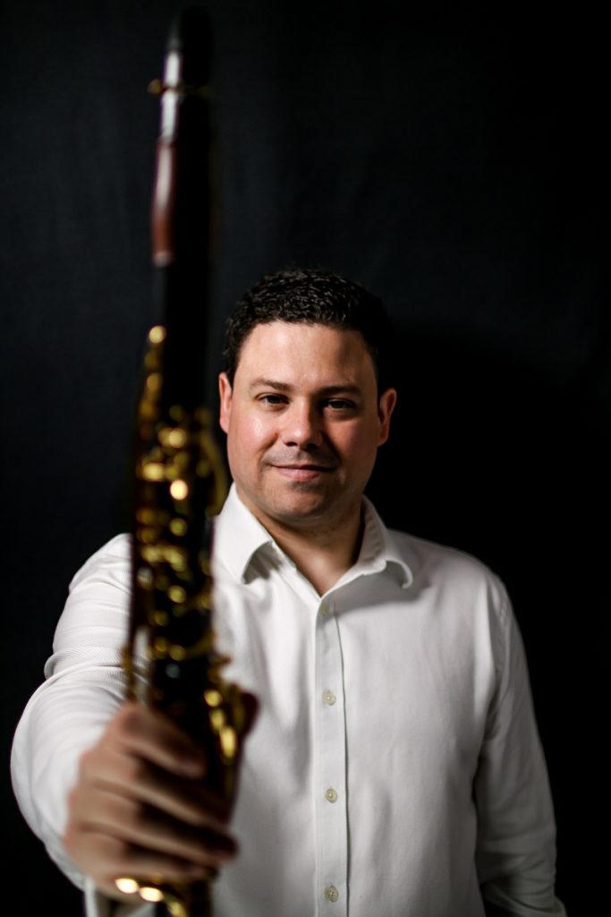 Peter Cigleris playing the clarinet