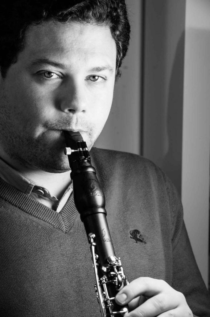 Peter Cigleris playing the clarinet